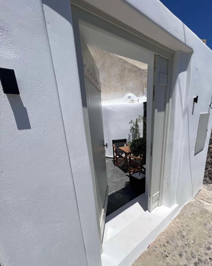 Angeleve Villa With Private Jacuzzi Fira  Exteriér fotografie